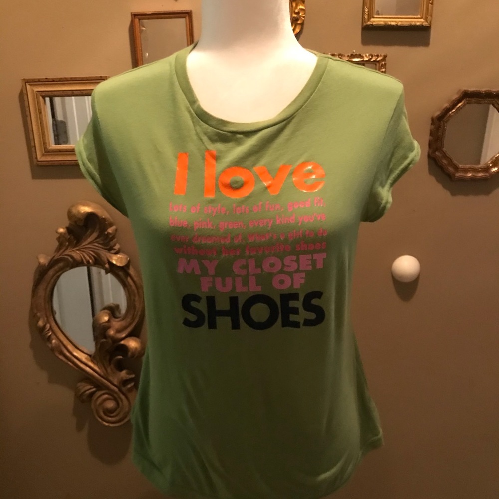 Tee shirt